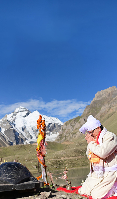Alexander aashiesh kathmandu unsplash